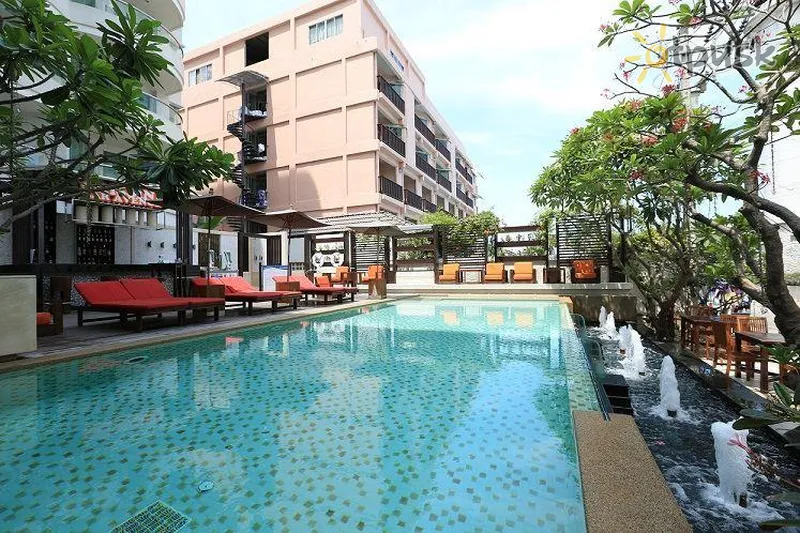 Фото отеля Pattaya Sea View Hotel 4* Pataja Taizeme ārpuse un baseini