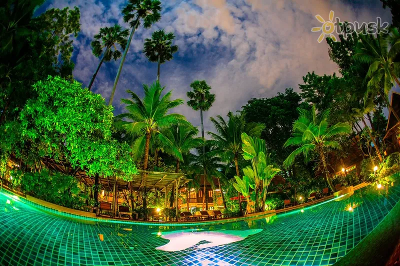 Фото отеля Rabbit Resort Pattaya 4* Паттайя Таїланд екстер'єр та басейни