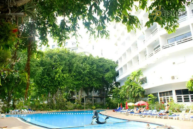 Фото отеля Royal Palace Hotel 3* Pataja Tailandas išorė ir baseinai
