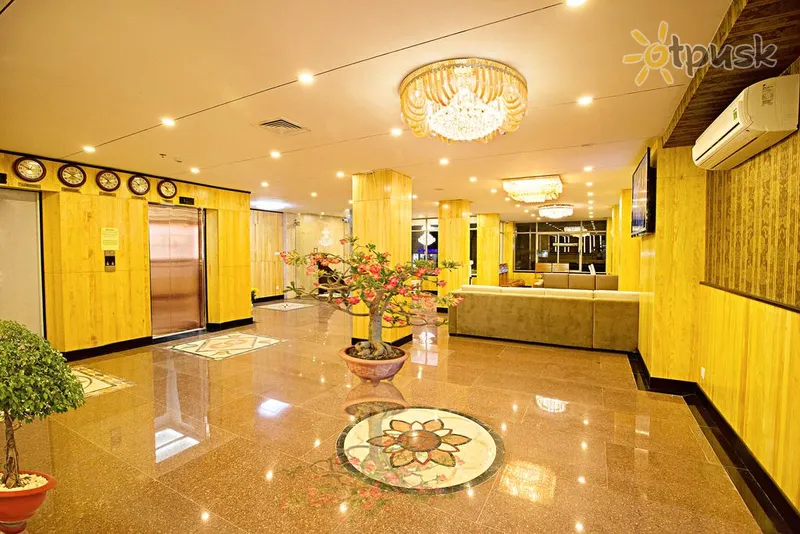 Фото отеля Golden Rain 2 Hotel 3* Нячанг В'єтнам лобі та інтер'єр