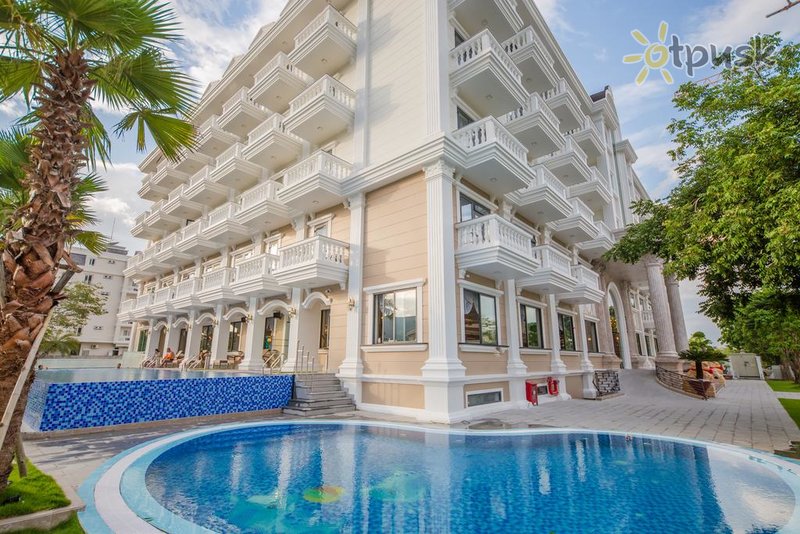 Фото отеля Orbit Resort & Spa 4* Нячанг Вьетнам экстерьер и бассейны