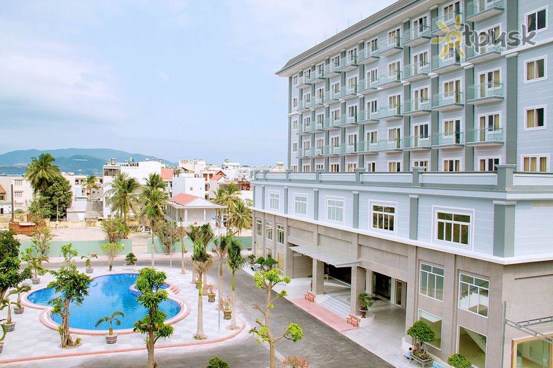 Фото отеля Sky Beach D20 Nha Trang 4* Нячанг Вьетнам экстерьер и бассейны