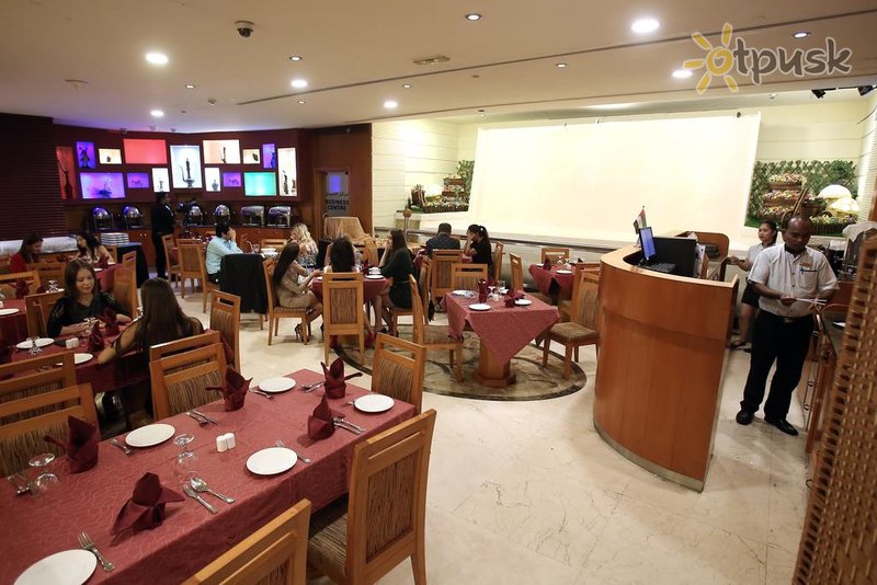Фото отеля The Country Club Hotel Dubai 4* Дубай ОАЭ бары и рестораны