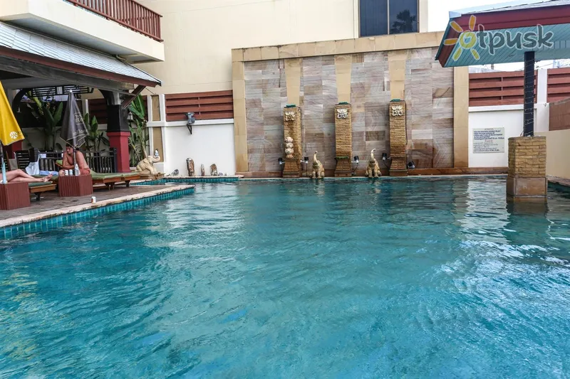 Фото отеля Sarita Chalet & Spa 3* Pataja Tailandas išorė ir baseinai