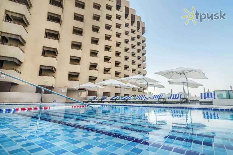 Фото отеля Radisson Blu Hotel Dubai Deira Creek 4* Дубай ОАЕ екстер'єр та басейни