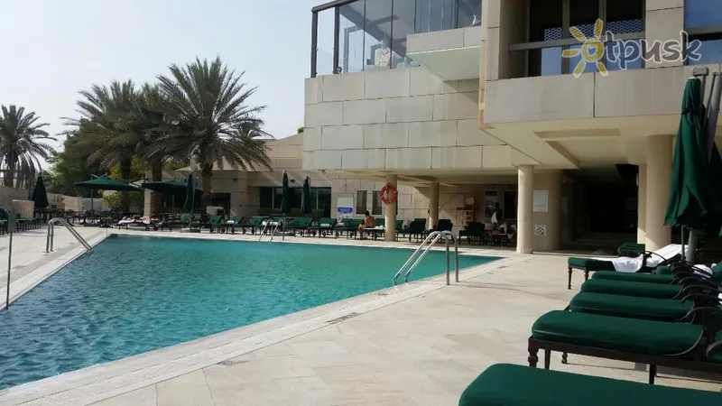 Фото отеля Sheraton Dubai Creek Hotel & Towers 5* Дубай ОАЭ экстерьер и бассейны