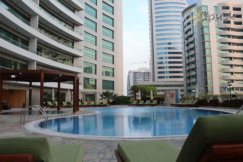 Фото отеля Time Oak Hotel & Suites 4* Dubajus JAE išorė ir baseinai