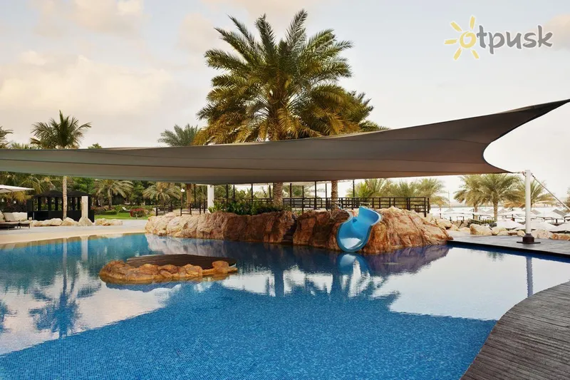 Фото отеля The Westin Dubai Mina Seyahi Beach Resort & Marina 5* Dubaija AAE ārpuse un baseini