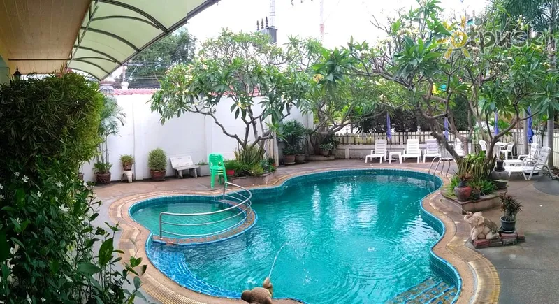Фото отеля Royal View Place 3* Pataja Taizeme ārpuse un baseini