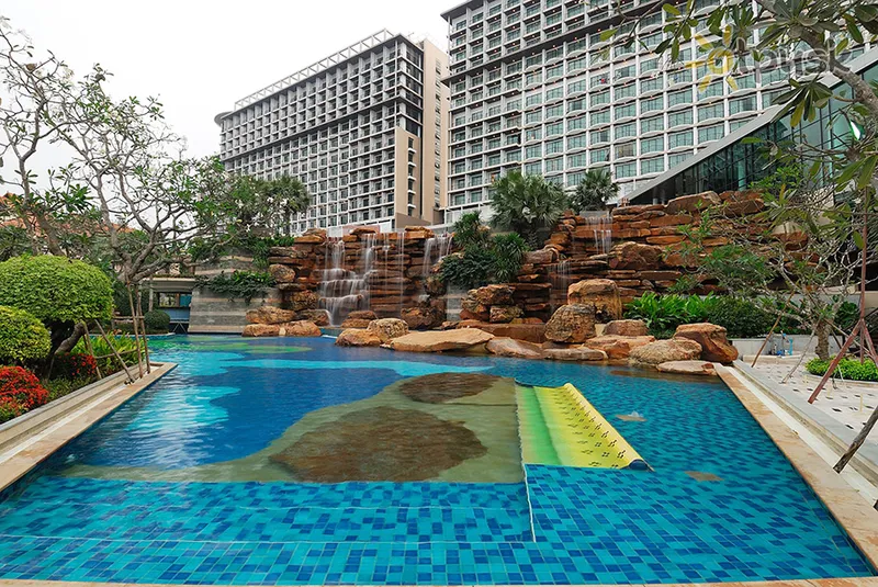 Фото отеля The Zign Hotel 5* Pataja Tailandas išorė ir baseinai