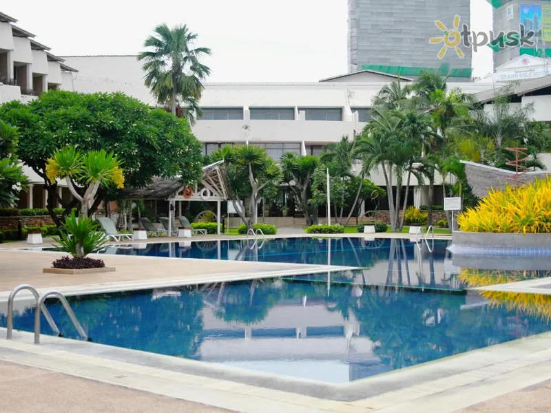 Фото отеля Tropicana Hotel 3* Паттайя Таиланд экстерьер и бассейны
