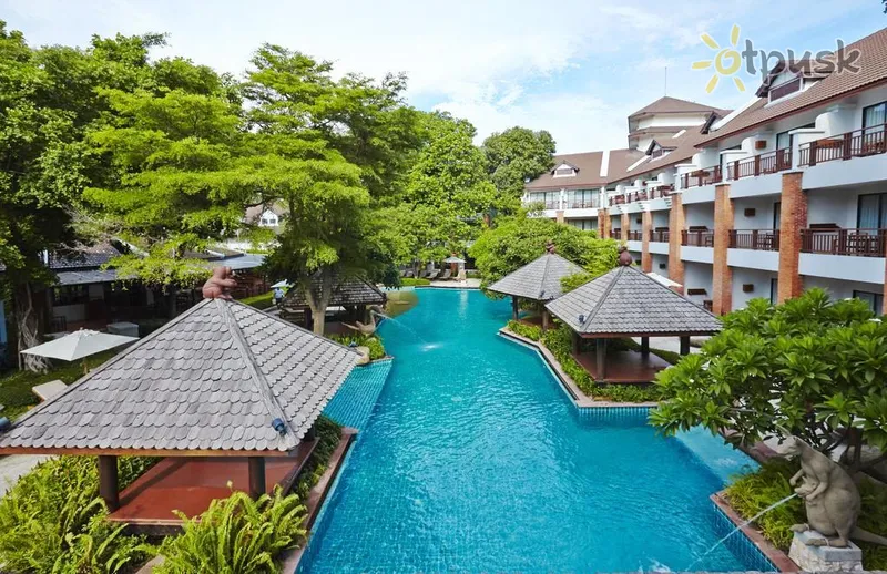 Фото отеля Woodlands Suites Serviced Residences 4* Паттайя Таиланд экстерьер и бассейны