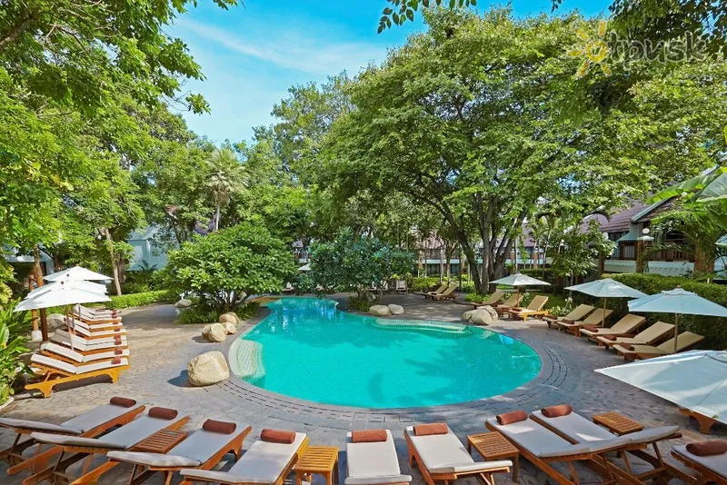 Фото отеля Woodlands Suites Serviced Residences 4* Паттайя Таїланд екстер'єр та басейни