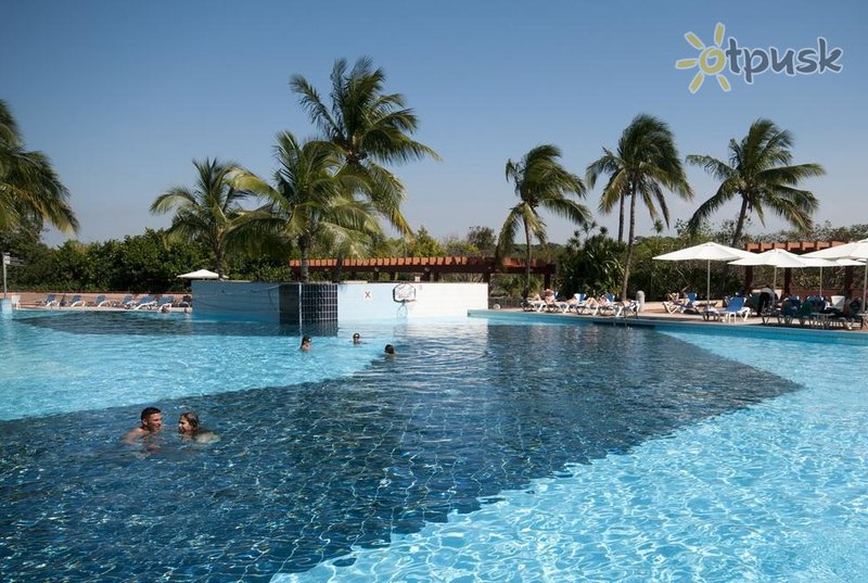 Фото отеля Starfish Montehabana Hotel 3* Гавана Куба экстерьер и бассейны