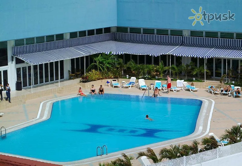 Фото отеля Tryp Habana Libre 5* Гавана Куба екстер'єр та басейни