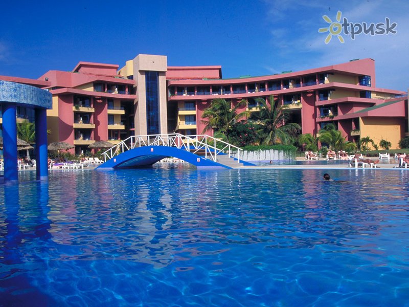 Фото отеля Muthu Playa Varadero 4* Варадеро Куба экстерьер и бассейны