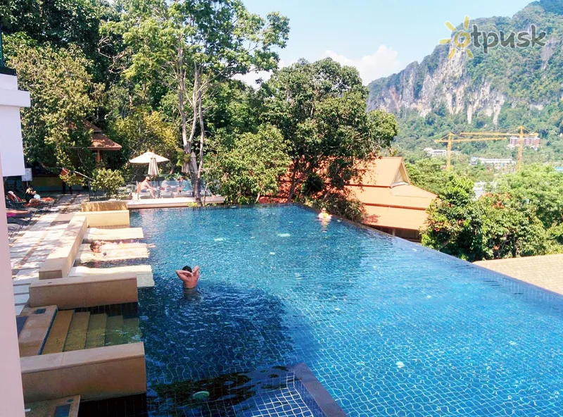 Фото отеля Avani Ao Nang Cliff Krabi Resort 4* Краби Таиланд экстерьер и бассейны