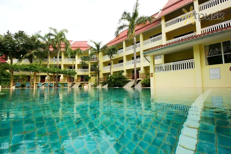 Фото отеля Krabi Success Beach Resort 3* Крабі Таїланд екстер'єр та басейни