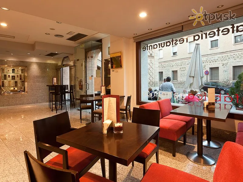 Фото отеля San Juan de los Reyes Hotel 4* Толедо Испания бары и рестораны