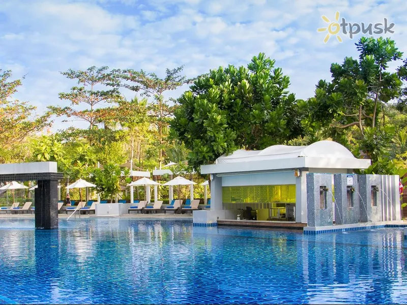 Фото отеля Dusit Thani Krabi Beach Resort 5* Крабі Таїланд екстер'єр та басейни