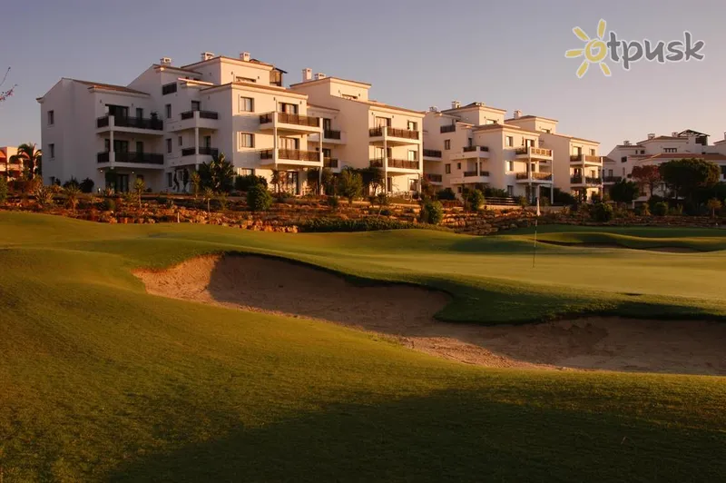 Фото отеля Pine Cliffs Village & Golf Suites 5* Алгарве Португалия экстерьер и бассейны