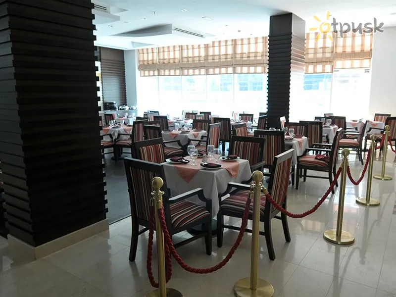 Фото отеля Ramee Rose Hotel 4* Дубай ОАЕ бари та ресторани