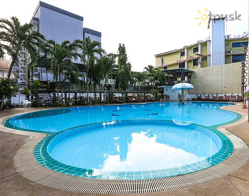 Фото отеля Pattaya Hiso Hotel 3* Паттайя Таїланд екстер'єр та басейни