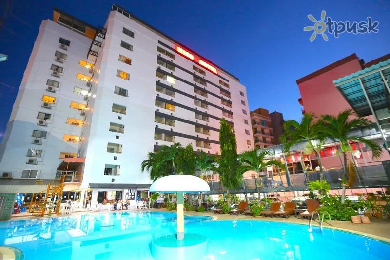 Фото отеля Pattaya Hiso Hotel 3* Pataja Taizeme ārpuse un baseini