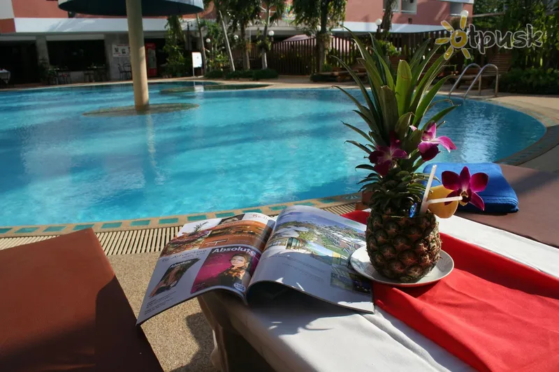 Фото отеля Pattaya Hiso Hotel 3* Паттайя Таїланд екстер'єр та басейни