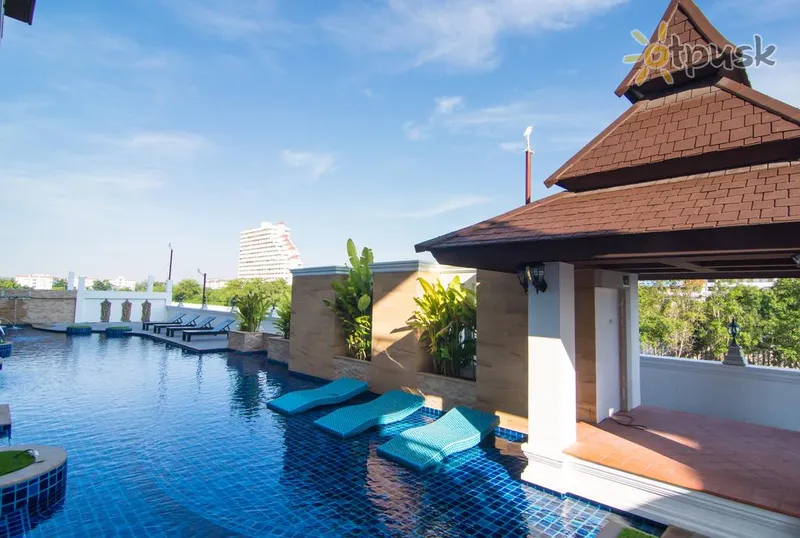 Фото отеля Royal Heritage Pavilion Jomtien 3* Паттайя Таиланд экстерьер и бассейны