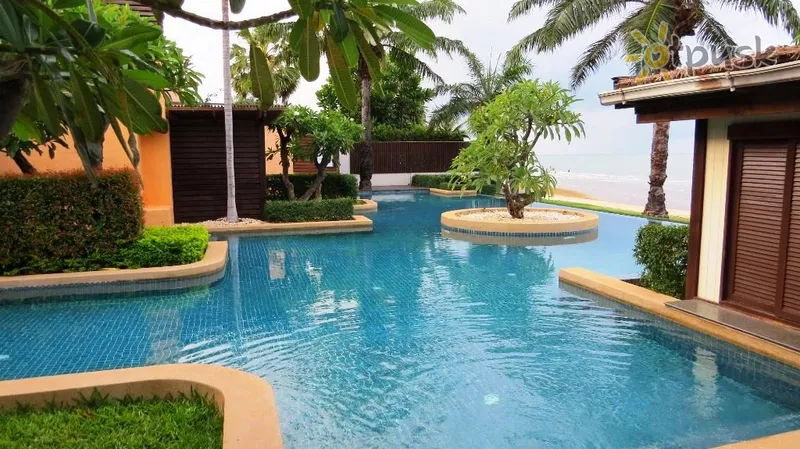 Фото отеля Aleenta Resort & Spa Hua Hin 5* Ча-Ам & Хуа Хін Таїланд екстер'єр та басейни