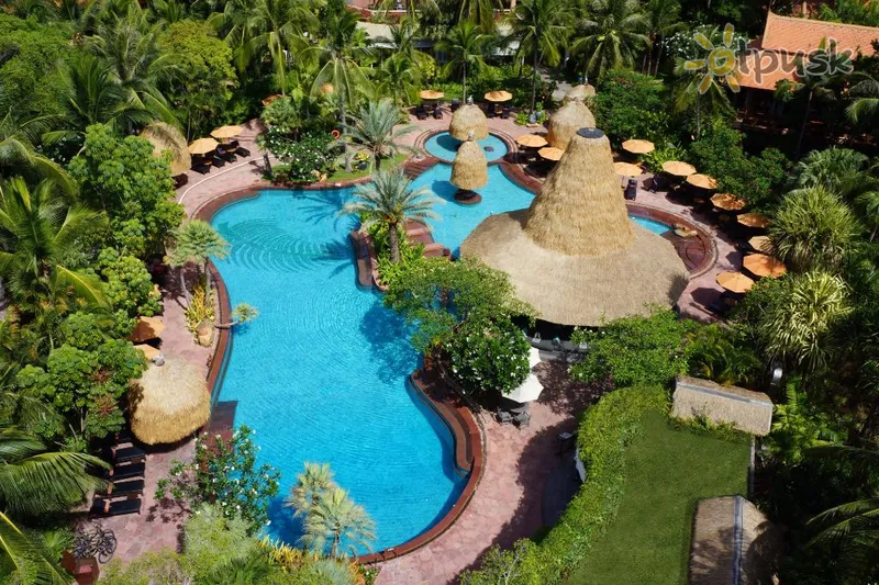 Фото отеля Anantara Hua Hin Resort & Spa 5* Ча-Ам & Хуа Хин Таиланд экстерьер и бассейны