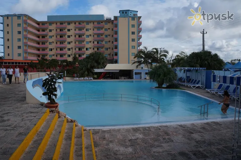 Фото отеля Gran Caribe Sunbeach Hotel 3* Варадеро Куба экстерьер и бассейны
