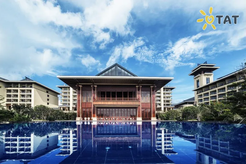 Фото отеля Haitang Bay Gloria Resort Sanya 5* о. Хайнань Китай екстер'єр та басейни