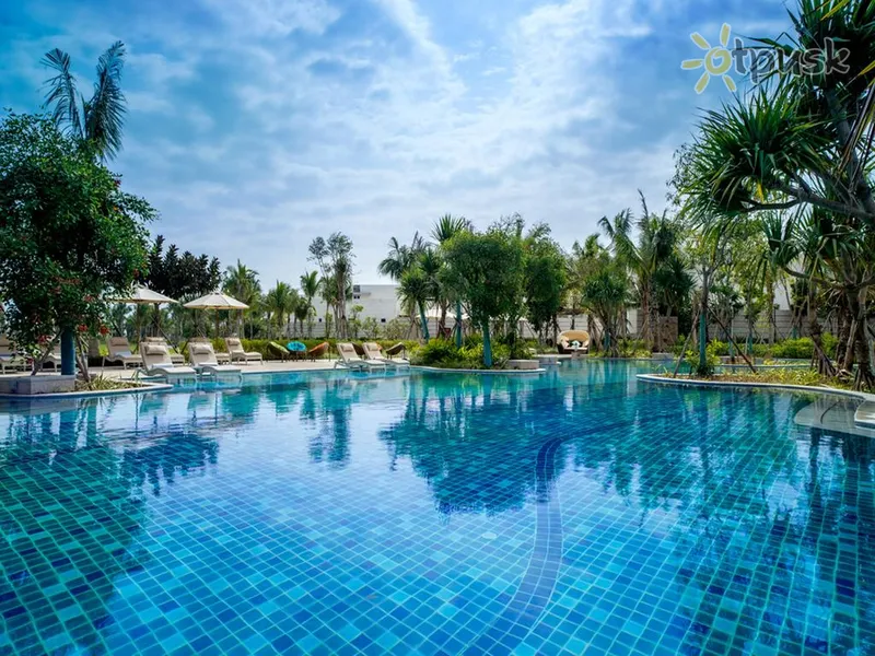 Фото отеля Sofitel Sanya Leeman Resort 5* о. Хайнань Китай екстер'єр та басейни