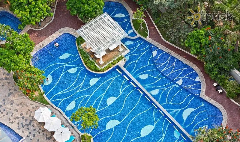 Фото отеля Four Points by Sheraton Hainan 5* о. Хайнань Китай екстер'єр та басейни