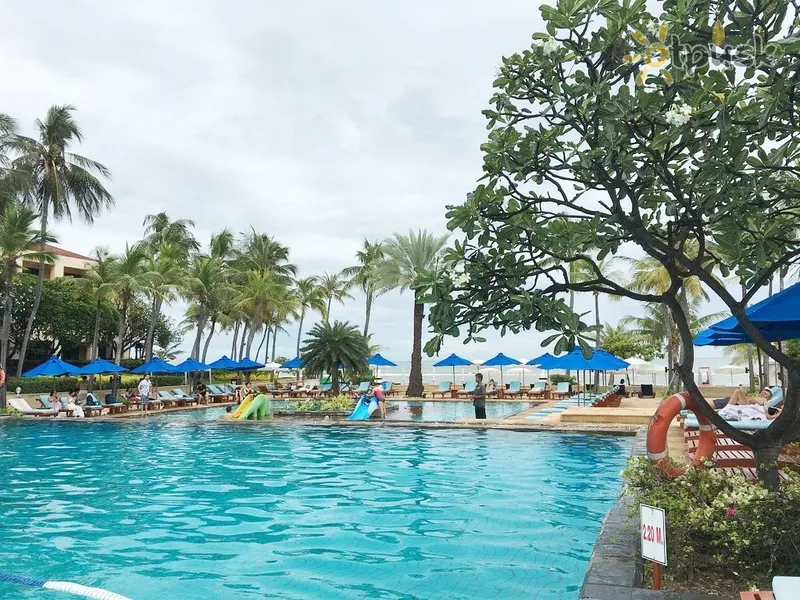 Фото отеля Dusit Thani Hua Hin 5* Ча-Ам & Хуа Хін Таїланд екстер'єр та басейни