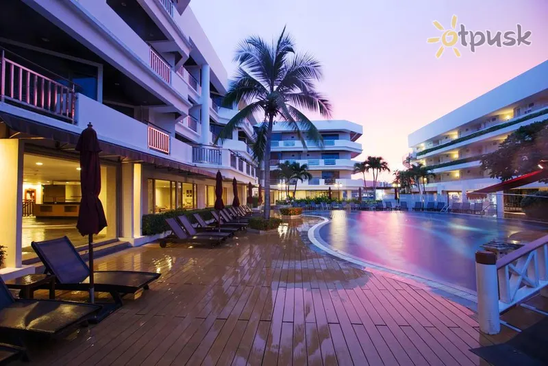 Фото отеля The Imperial Hua Hin Beach Resort 4* Ча-Ам & Хуа Хін Таїланд екстер'єр та басейни