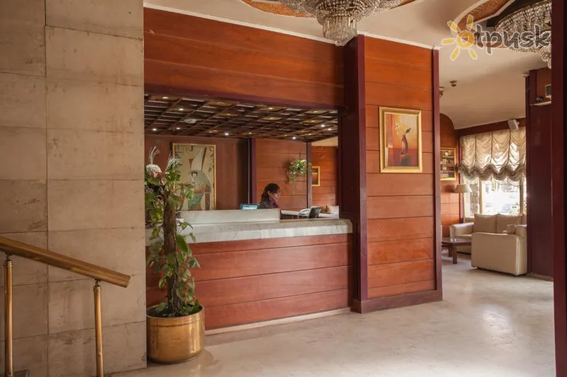 Фото отеля Pyramids Plaza Hotel 3* Kaira Ēģipte vestibils un interjers