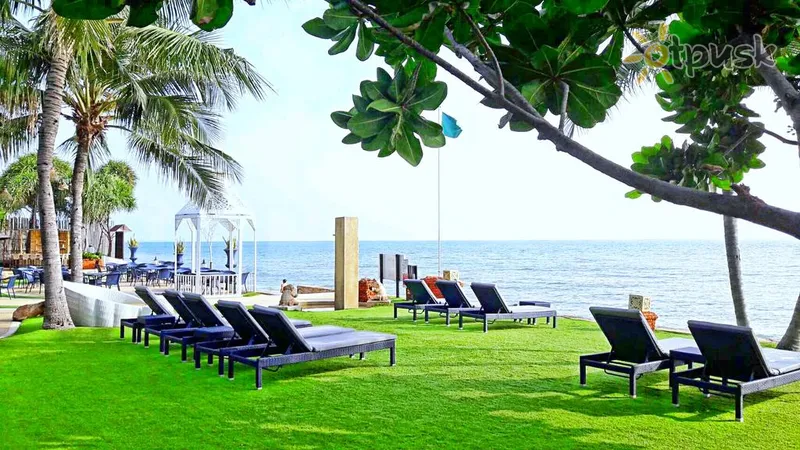 Фото отеля Wora Bura Hua Hin Resort & Spa 4* Ча-Ам & Хуа Хін Таїланд пляж