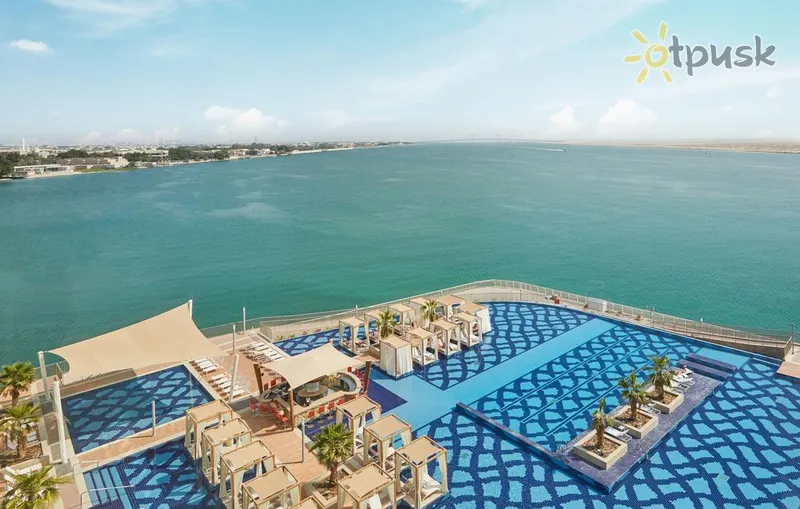 Фото отеля Royal M Hotel & Resort Abu Dhabi 5* Abu dabī AAE ārpuse un baseini