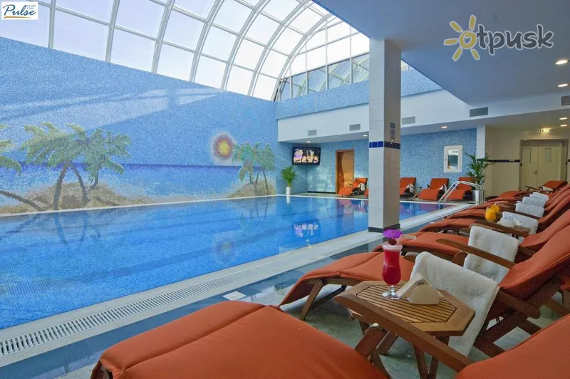 Фото отеля Ayla Hotel 4* Аль Айн ОАЭ экстерьер и бассейны