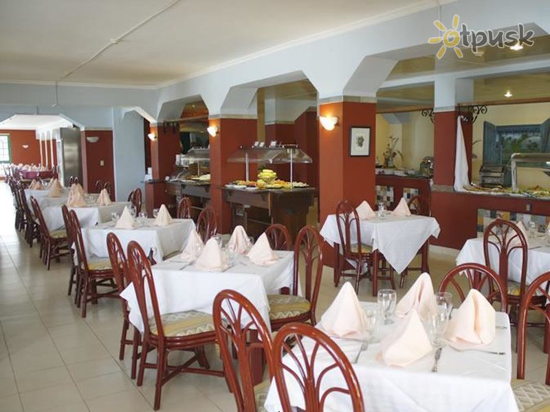 Фото отеля Islazul Los Delfines Hotel 3* Варадеро Куба бары и рестораны