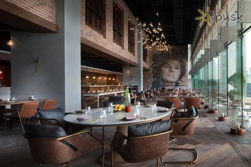 Фото отеля The St. Regis Downtown Dubai 5* Дубай ОАЕ бари та ресторани