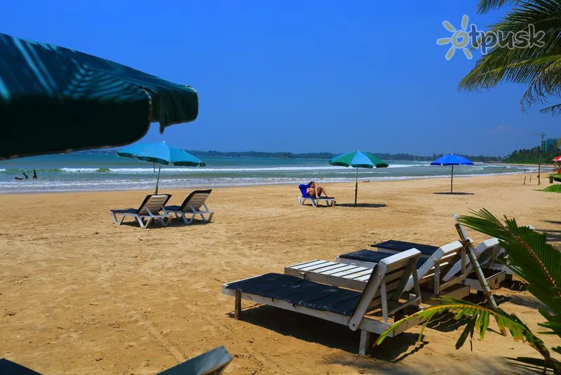 Фото отеля Jagabay Resort & Restaurant 3* Велигама Шри-Ланка пляж