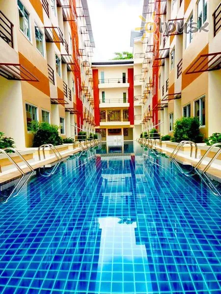 Фото отеля Andatel Grande Patong Phuket 3* о. Пхукет Таїланд екстер'єр та басейни