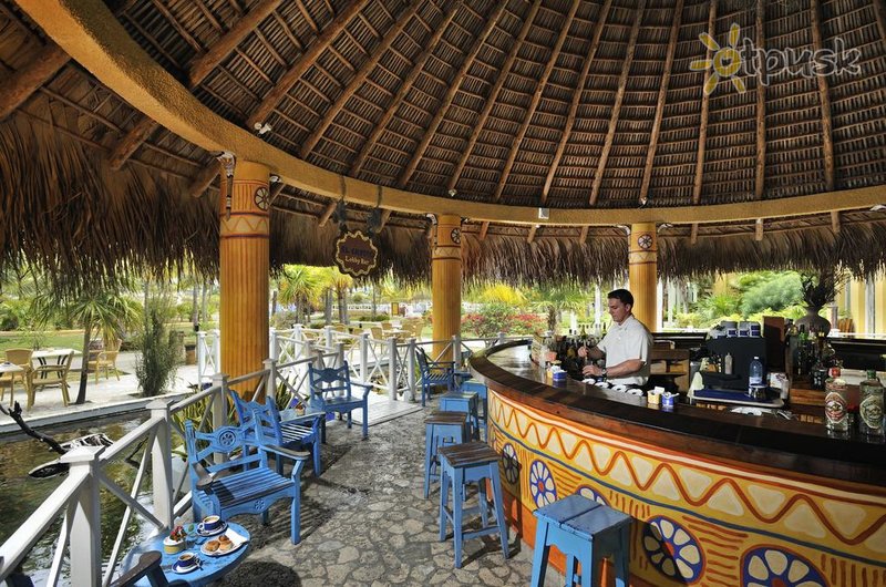 Фото отеля Sol Cayo Largo Hotel 4* о. Кайо-Ларго Куба бары и рестораны