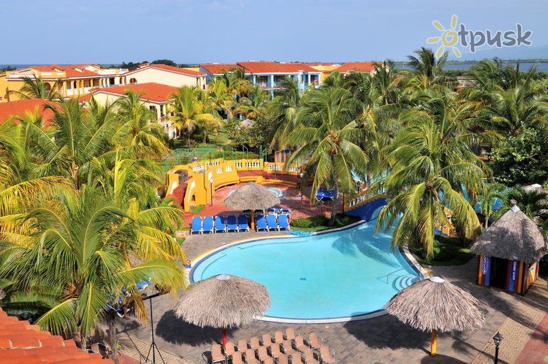 Фото отеля Brisas Trinidad Del Mar Hotel 4* Тринидад Куба экстерьер и бассейны