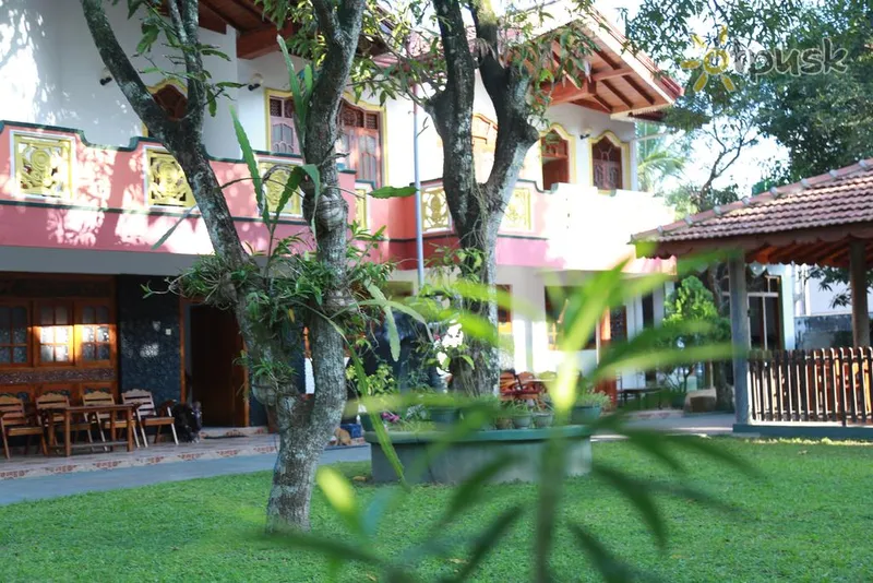 Фото отеля Sumal Villa 1* Beruwala Šrilanka ārpuse un baseini