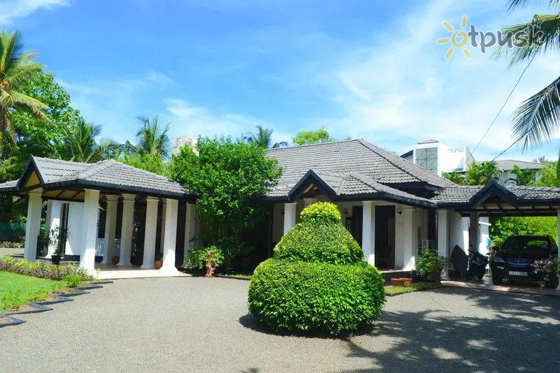 Фото отеля Camellia Dwelling 2* Hikaduva Šrilanka ārpuse un baseini